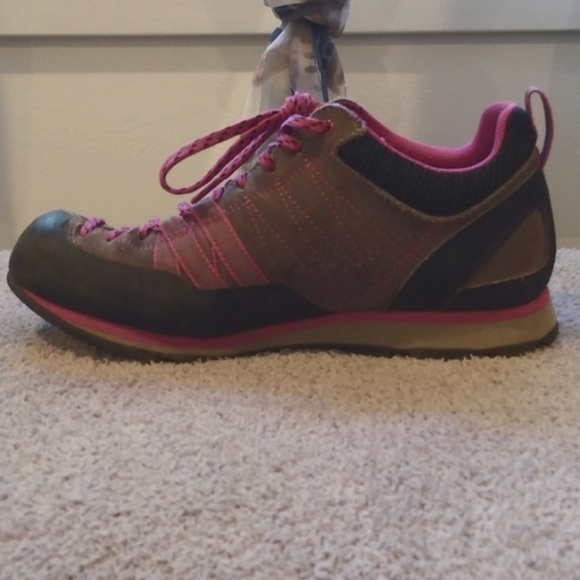 Scarpa Grey/Pink Crux Approach Shoes size 37 - Picture 10 of 13